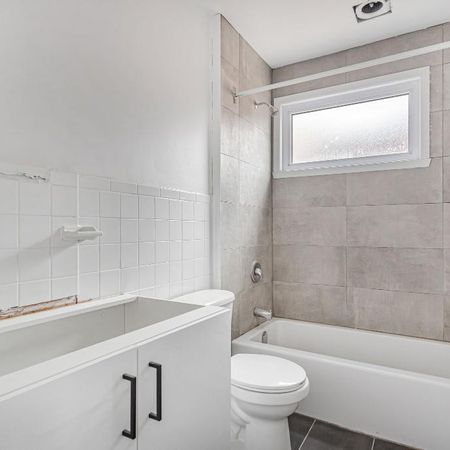 3 et demi neuf dans une copropriété - Photo 4