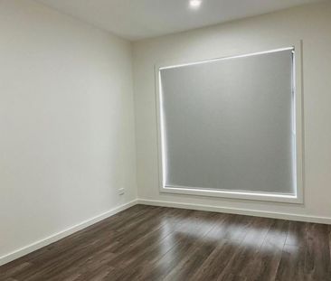 Townhouse in Prime Craigieburn Location - Photo 1