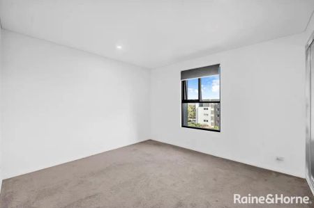 “Immaculate Two Bedroom Apartment In Convenient Location” - Photo 3