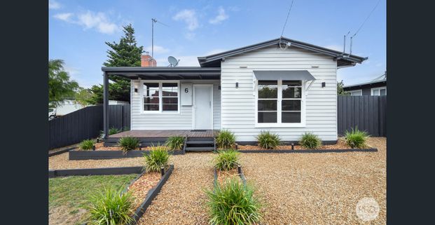 FULLY RENOVATED FAMILY HOME CLOSE TO EVERYTHING - Photo 1