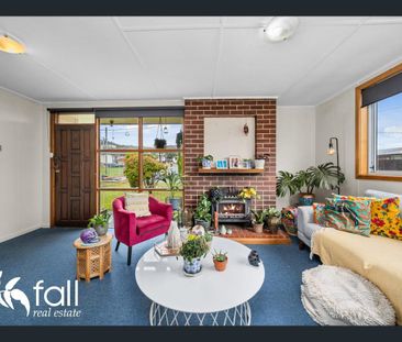 Three Bedroom Home (Construction In Backyard) - Photo 1