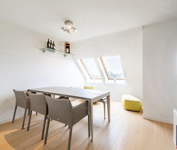 Instapklaar, gemeubeld appartement nabij de zeedijk te Duinbergen - Photo 6