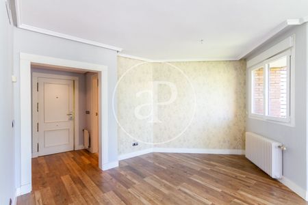 Duplex for rent in Colina (Ciudad Lineal) - Photo 4