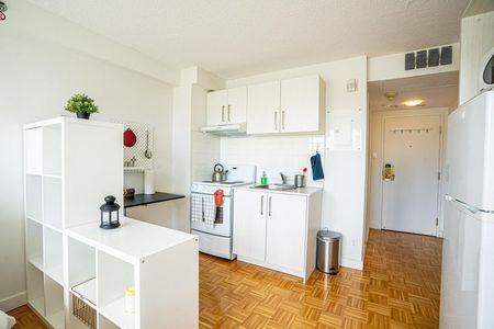 Boulevard René-Lévesque Ouest - Photo 5