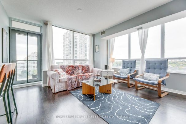 2240 Lake Shore Boulevard W #802 - Photo 1