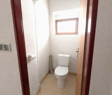 Pronájem bytu 1+1 37 m² - Fotografie 3