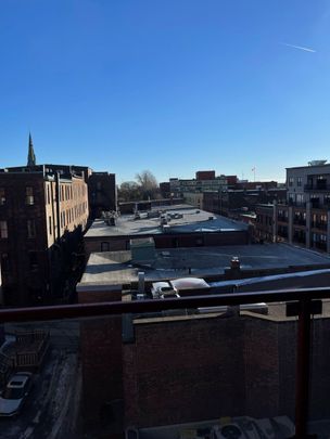 28 King Street 501 - Photo 1