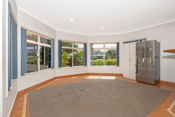 Lytton West - Photo 1