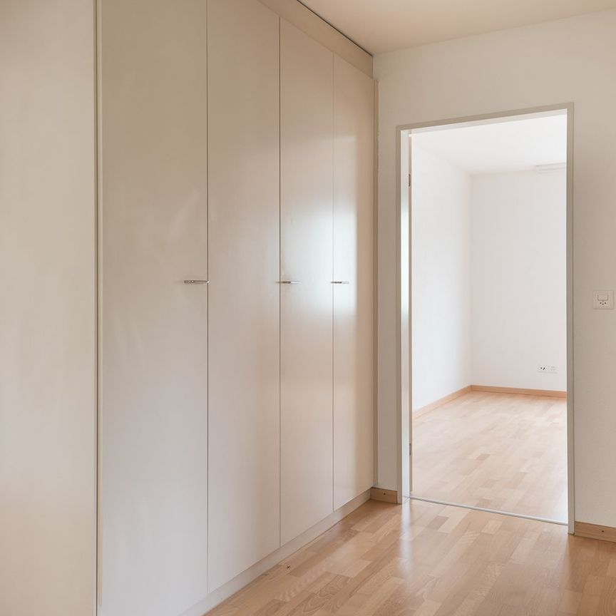 "Zentrumsnahe grosszügige 7.5 Zimmer-Wohnung!" - Photo 1