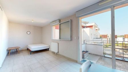 Location Appartement 1 pièce 33m² ST APOLLINAIRE 21850 - Photo 2