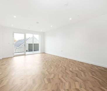 3 bedroom flat to rent - Photo 1