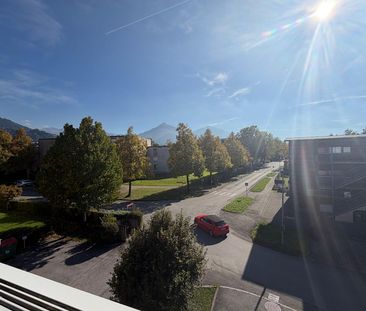 Große 3-Zi-Wohnung mit Loggia in Dornbirn zu vermieten! - Photo 2