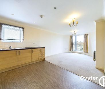 2 bedroom flat to rent - Photo 1