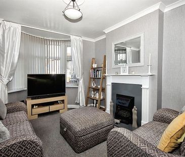 3 Bed End Terrace, Cheveral Avenue, CV6 - Photo 1