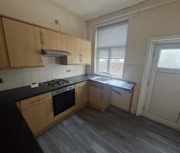 3 bedroom terraced house to rent - Photo 5