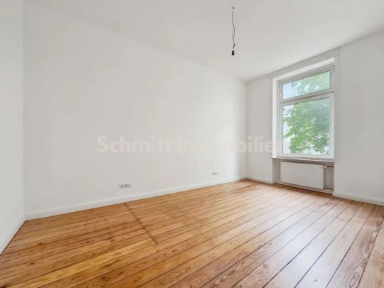 Erstbezug nach Sanierung // 2-Zimmer-Altbauwohnung im Bahnhofsviertel - Photo 1