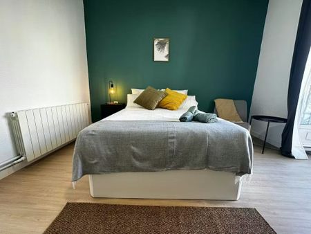 Plaza de Tirso de Molina, Madrid, Community of Madrid 28012 - Photo 4