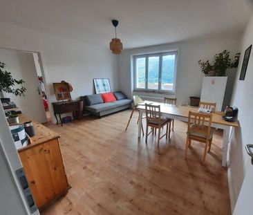 St-Imier, Bel appartement de 4.5 pièces avec balcon - idéalement situé - Photo 6