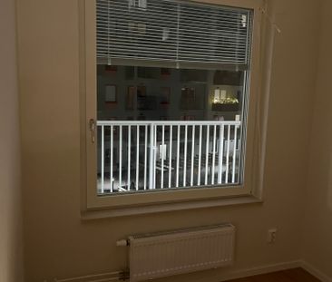 Valviksgatan, Kista - Photo 6