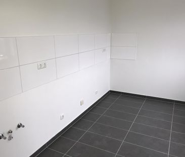 Demnächst frei! 3-Zimmer-Wohnung in Duisburg Obermarxloh - Photo 1