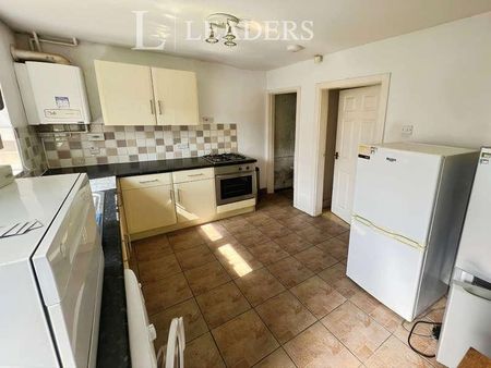 Wishford Avenue, Nottingham, NG7 - Photo 2