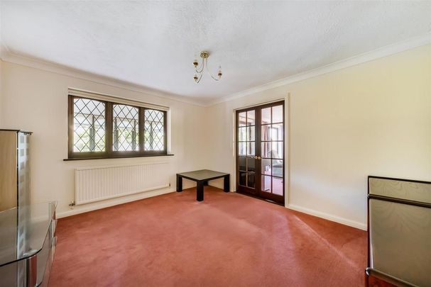 5 bedroom detached house to rent - Photo 1