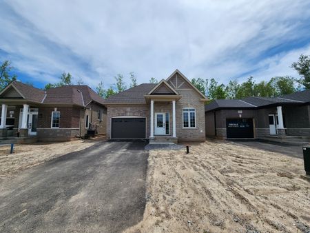 For Lease - 756 Burwell Street Unit# Upper Level, Fort Erie, Ontario - Photo 4