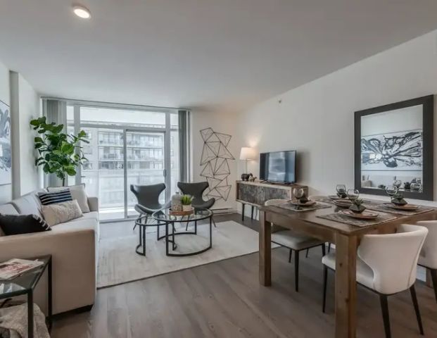 Aqua at Plaza 88 | 900 Carnarvon Street, New Westminster - Photo 1