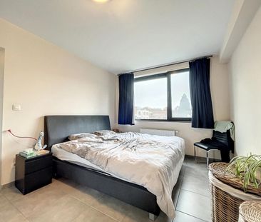 Appartement met 2 slaapkamers, parking en terras in Gent - Photo 2