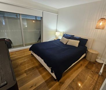 Bondi Beach - Photo 5