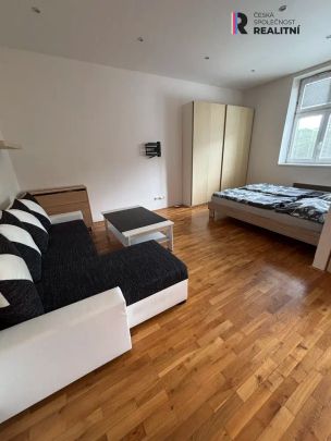 Pronájem bytu 1+kk 35 m - Фото 1