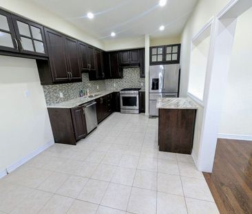 For Lease - 8 Wimbledon Court, Whitby, Ontario - Photo 2