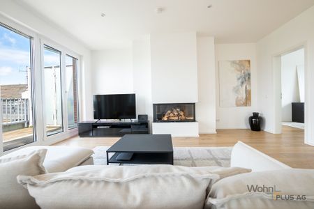 Exklusives 4-Zimmer-Penthouse mit Dachterrasse, Kamin, 2 Bädern & EBK in Düsseldorf-Flehe! - Photo 2