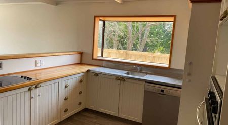 8 Vicarage Lane - Photo 4