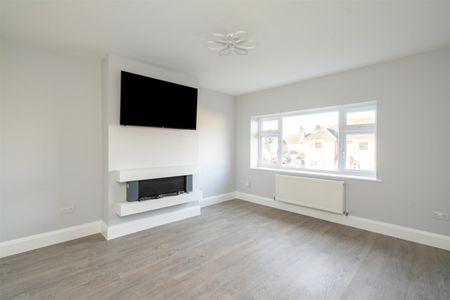 2 bed maisonette to rent in Milton Close, Solihull, B93 - Photo 5