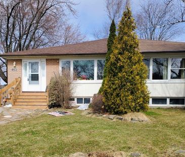 For Lease - 1290 Redbank Crescent Unit# Main, Oakville, Ontario - Photo 2