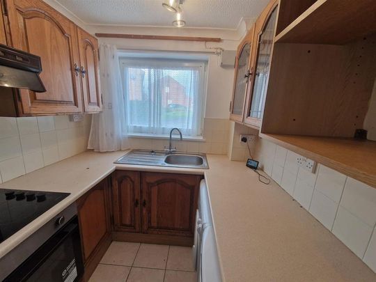 1 bedroom semi-detached house to rent - Photo 1