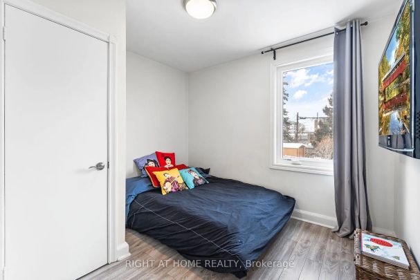 Detached Home For Lease | E8332698 - Photo 1