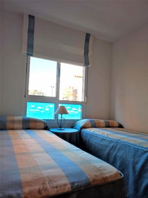Apartamento de alquiler en Avenida Oviedo, 4, Playa de San Juan - Photo 1