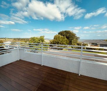 Sea view Large balcony Master bedroom - Photo 6