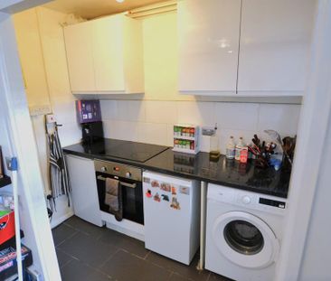 1 bedroom ground floor maisonette to rent - Photo 6