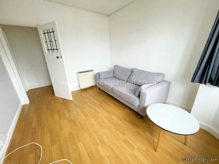 2 bedroom property to rent in Birmingham - Photo 5