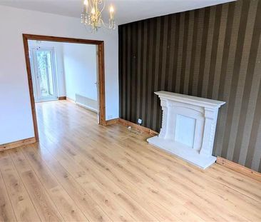 37 Hills Avenue, Belfast, BT4 1LR - Photo 5