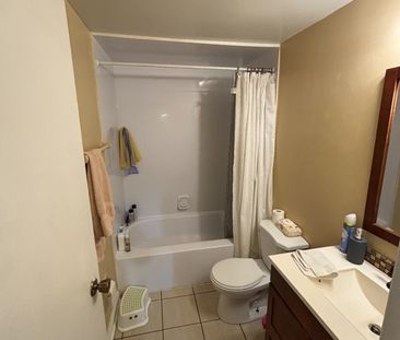 For Lease - 2044 ARROWSMITH Drive Unit# 102C, Beacon Hill North - S... - Photo 2