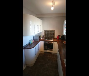 1 Bed Flat, Llewellyn Street, SE16 - Photo 5