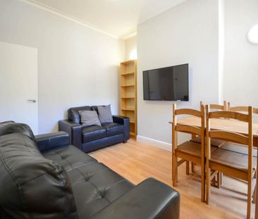 3 bedroom house share to rent - Photo 2