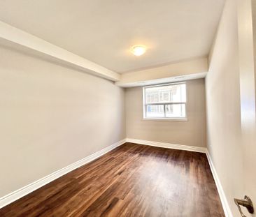 For Lease - 9 Thirty Third Street Unit# 106, Toronto, Ontario - Photo 5