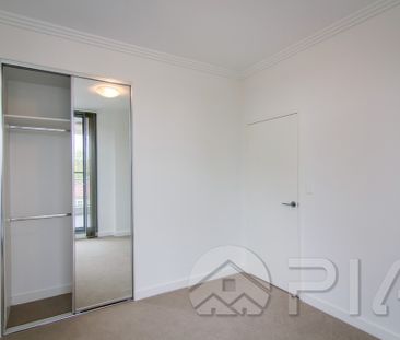 Spacious 2-Bedroom + Study Apartment | Just 2 Mins Walk to Train St... - Photo 6