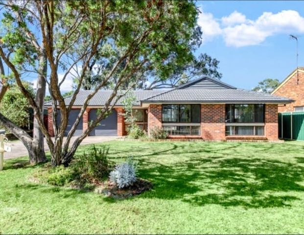 Premium Family Living in a Quiet Cul-de-Sac - Photo 1