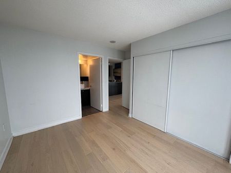 For Lease - 11 Brunel Court Unit# 4815, Toronto, Ontario - Photo 4